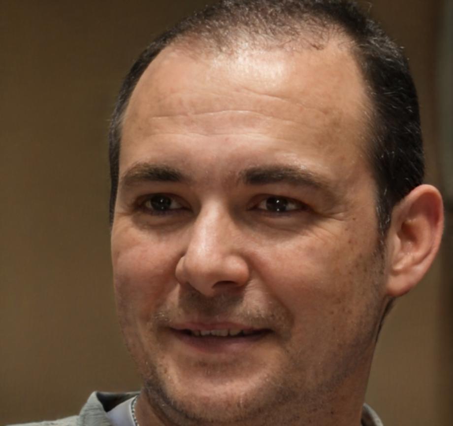 Sebastián Morales, Consultor Senior de Ahorro